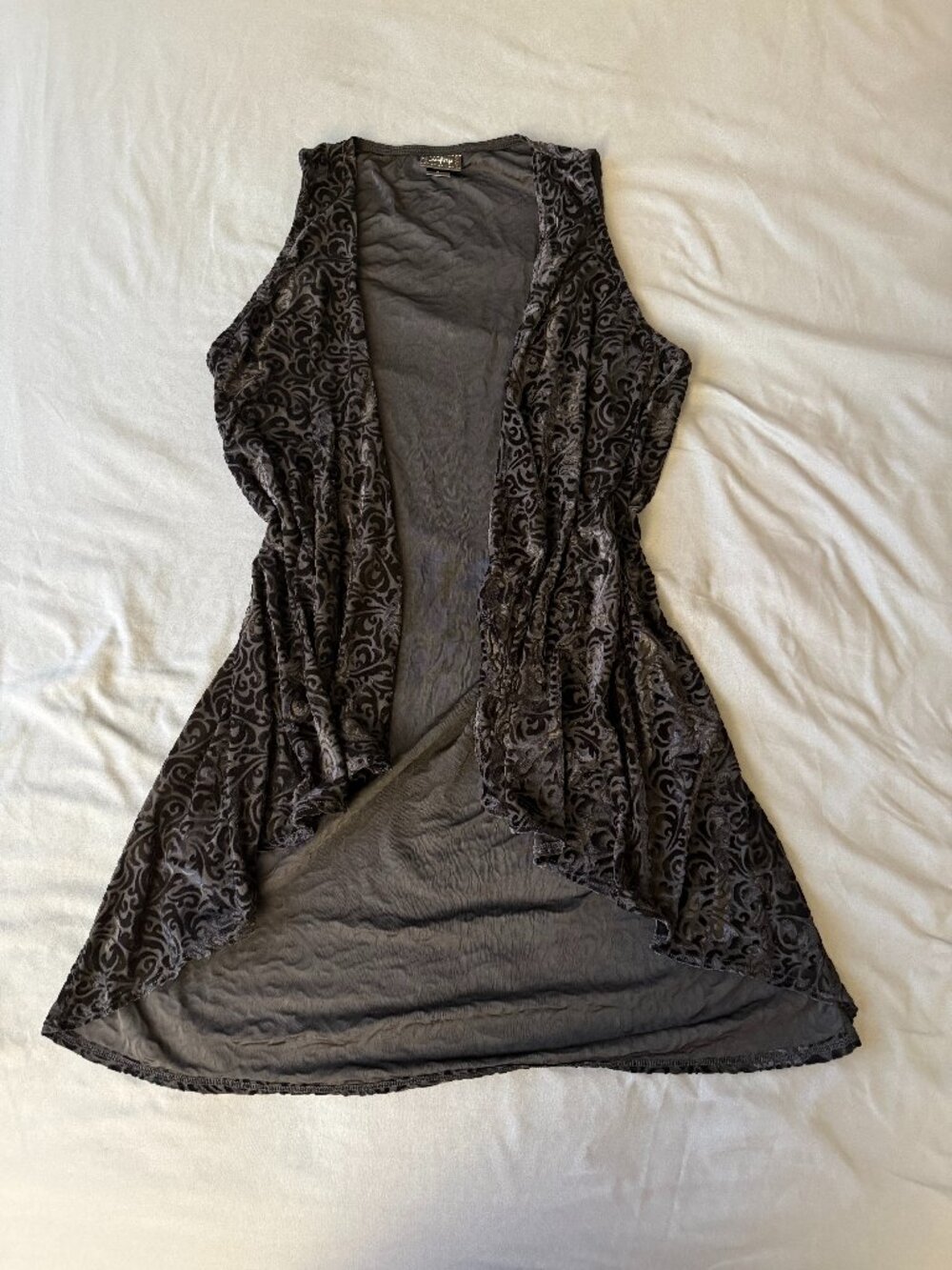 Daytrip Black Burnout Velvet Vest size S